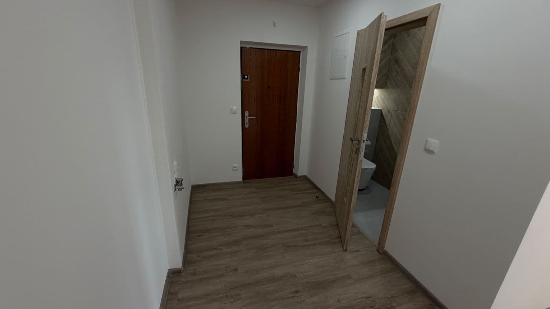 Pronájem bytu 2+1 51 m², Hutnická, Most, Ústecký kraj Pronájem bytu 2+1 51 m², Hutnická, Most, Ústecký kraj