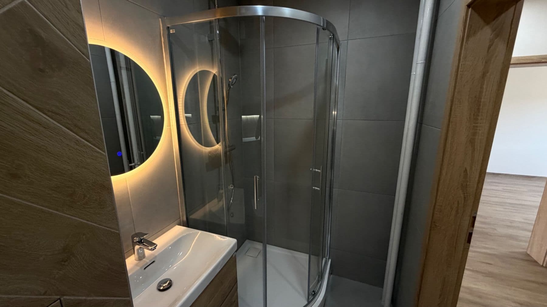 Pronájem bytu 2+1 51 m², Hutnická, Most, Ústecký kraj Pronájem bytu 2+1 51 m², Hutnická, Most, Ústecký kraj