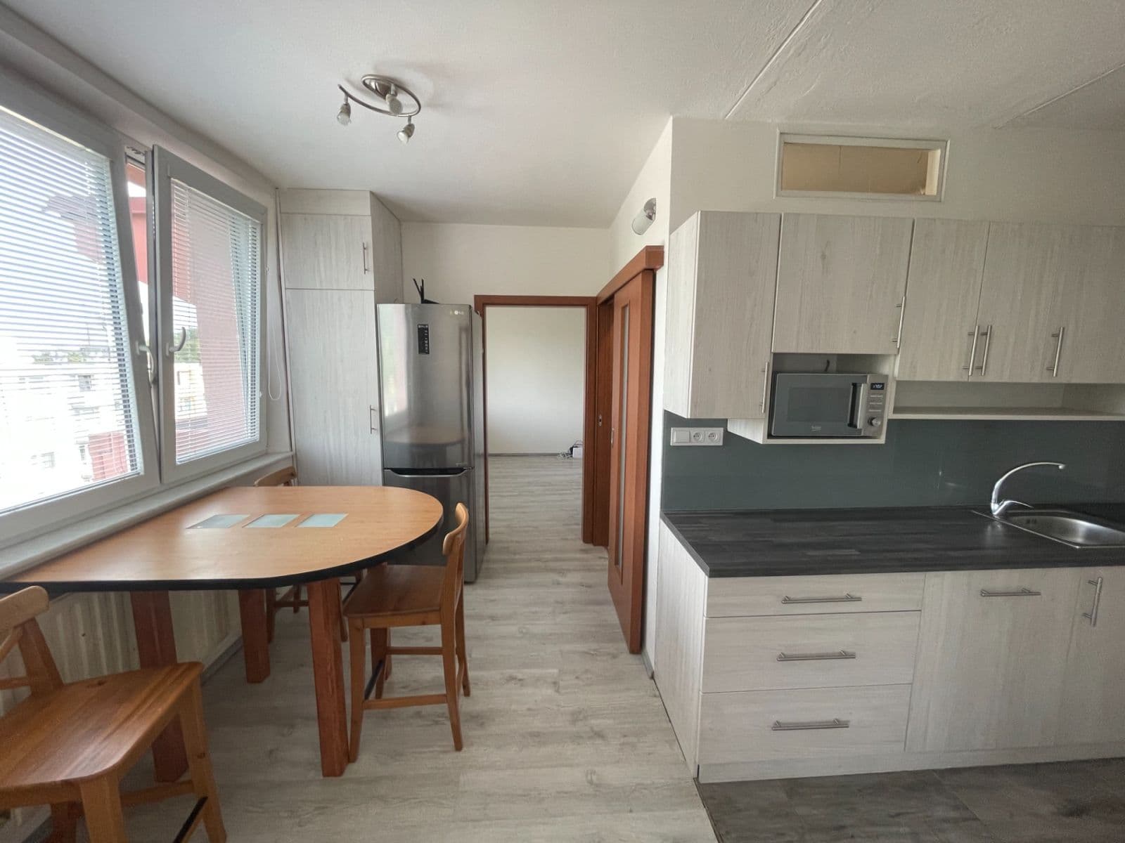 Pronájem bytu 3+1 75 m², Libušino údolí, Brno, Jihomoravský kraj Pronájem bytu 3+1 75 m², Libušino údolí, Brno, Jihomoravský kraj