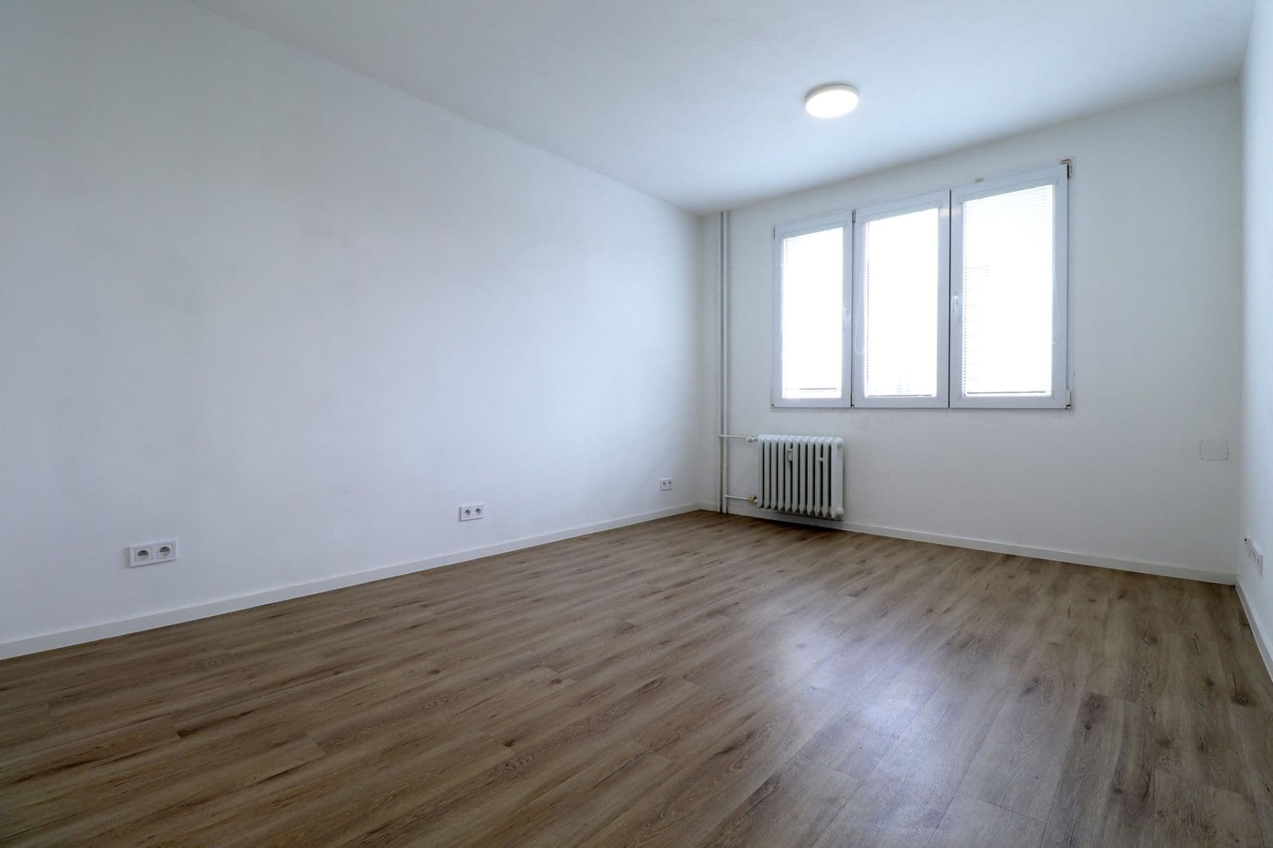 Pronájem bytu 1+1 37 m², Křimická, Plzeň, Plzeňský kraj Pronájem bytu 1+1 37 m², Křimická, Plzeň, Plzeňský kraj