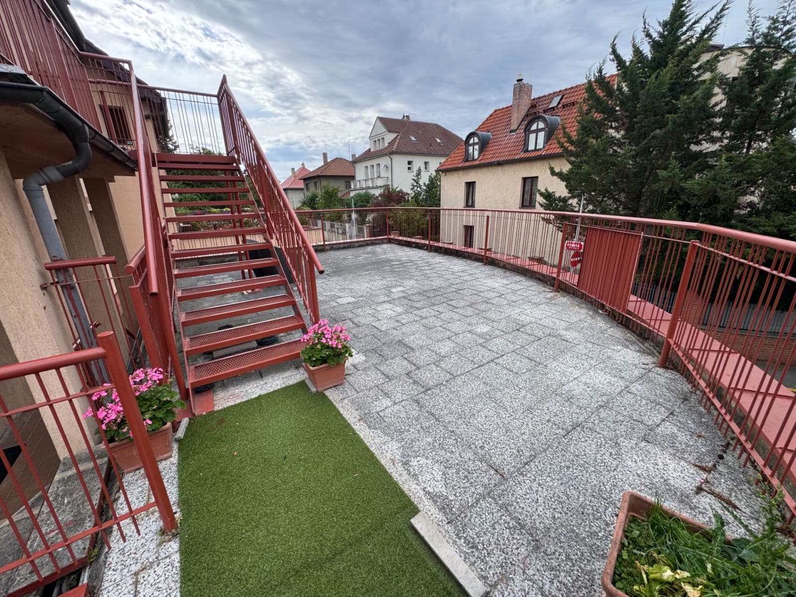 Pronájem bytu 4+1 128 m², Na sypčině, Praha, Praha Pronájem bytu 4+1 128 m², Na sypčině, Praha, Praha