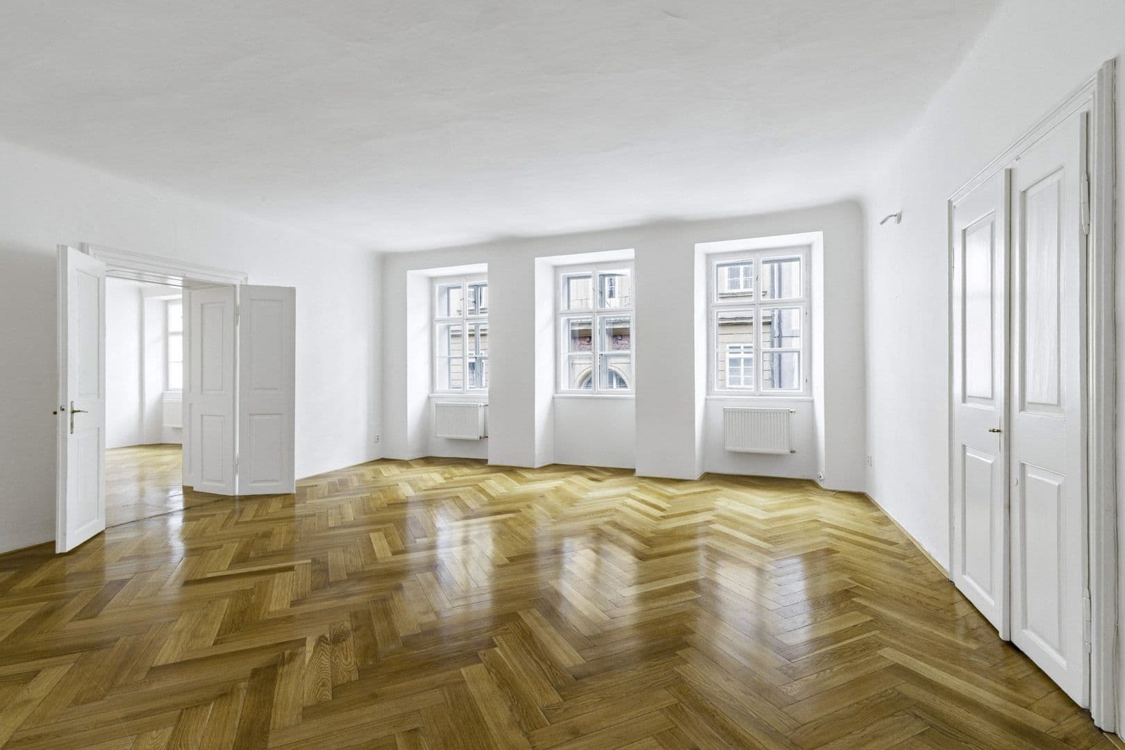 Pronájem bytu 3+1 104 m², Tržiště, Praha, Praha Pronájem bytu 3+1 104 m², Tržiště, Praha, Praha
