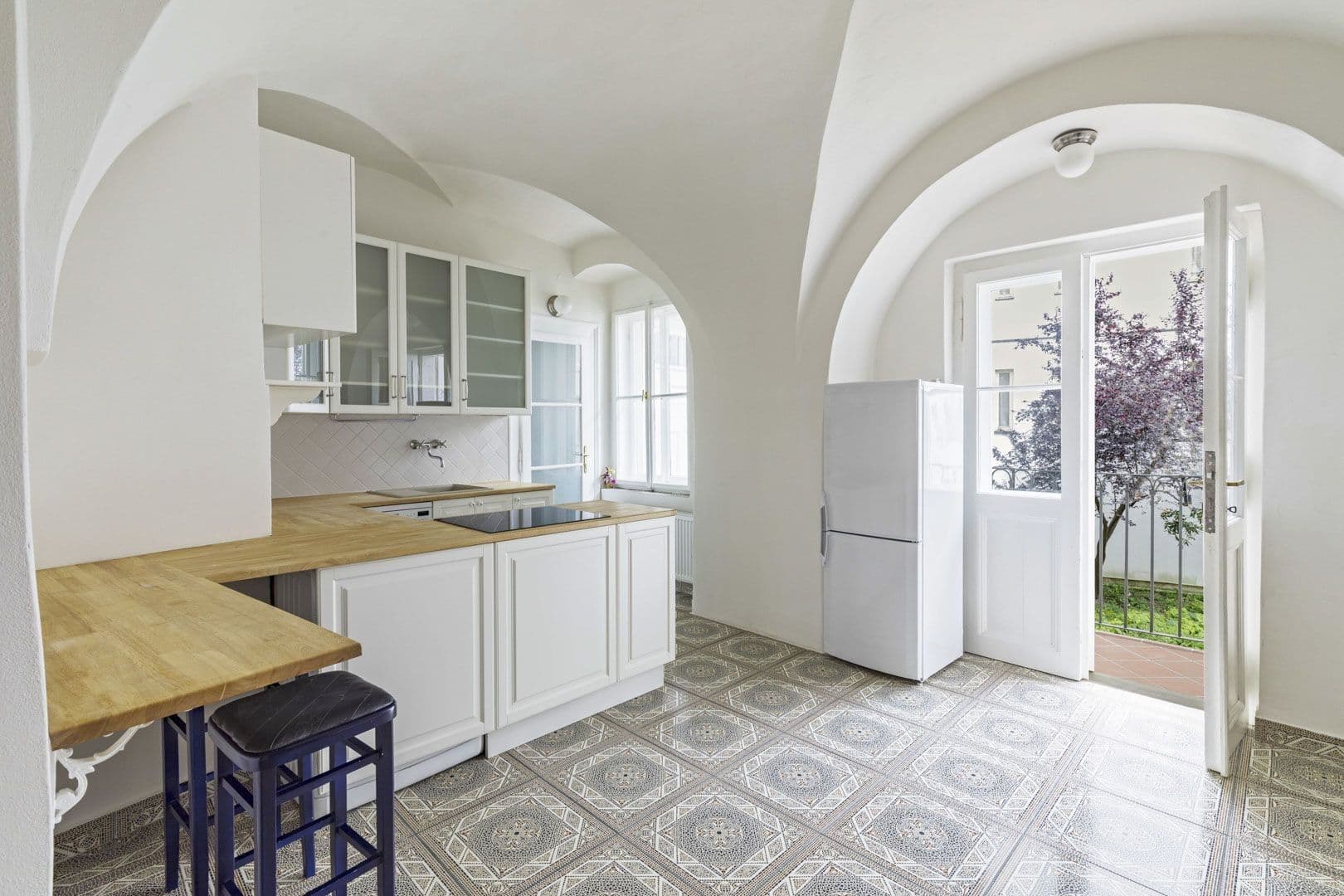 Pronájem bytu 3+1 104 m², Tržiště, Praha, Praha Pronájem bytu 3+1 104 m², Tržiště, Praha, Praha
