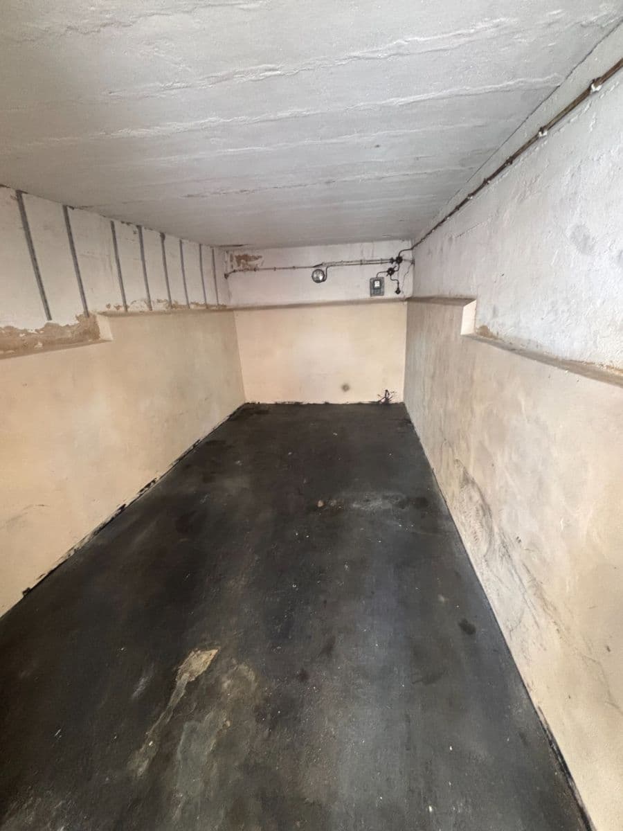 Pronájem garáže 14 m², K Lánu, Praha, Praha Pronájem garáže 14 m², K Lánu, Praha, Praha