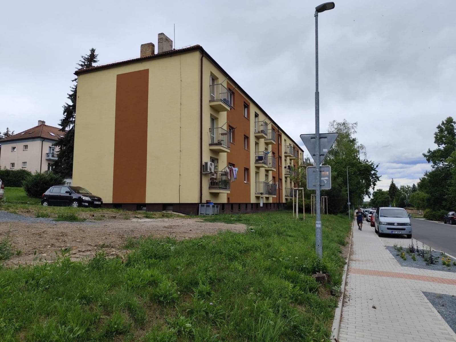 Pronájem bytu 2+1 54 m², Lhotecká, Mníšek pod Brdy, Středočeský kraj Pronájem bytu 2+1 54 m², Lhotecká, Mníšek pod Brdy, Středočeský kraj