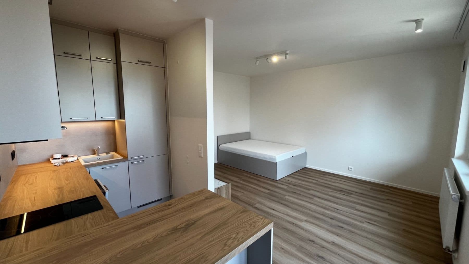 Pronájem bytu 1+kk 35 m², Waltariho, Praha, Praha Pronájem bytu 1+kk 35 m², Waltariho, Praha, Praha