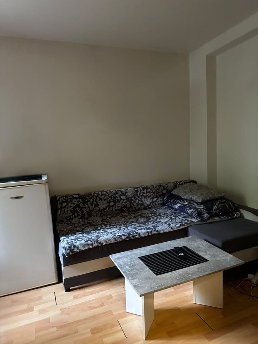 Pronájem bytu 1+kk 17 m², V Koutě, Písek, Jihočeský kraj Pronájem bytu 1+kk 17 m², V Koutě, Písek, Jihočeský kraj