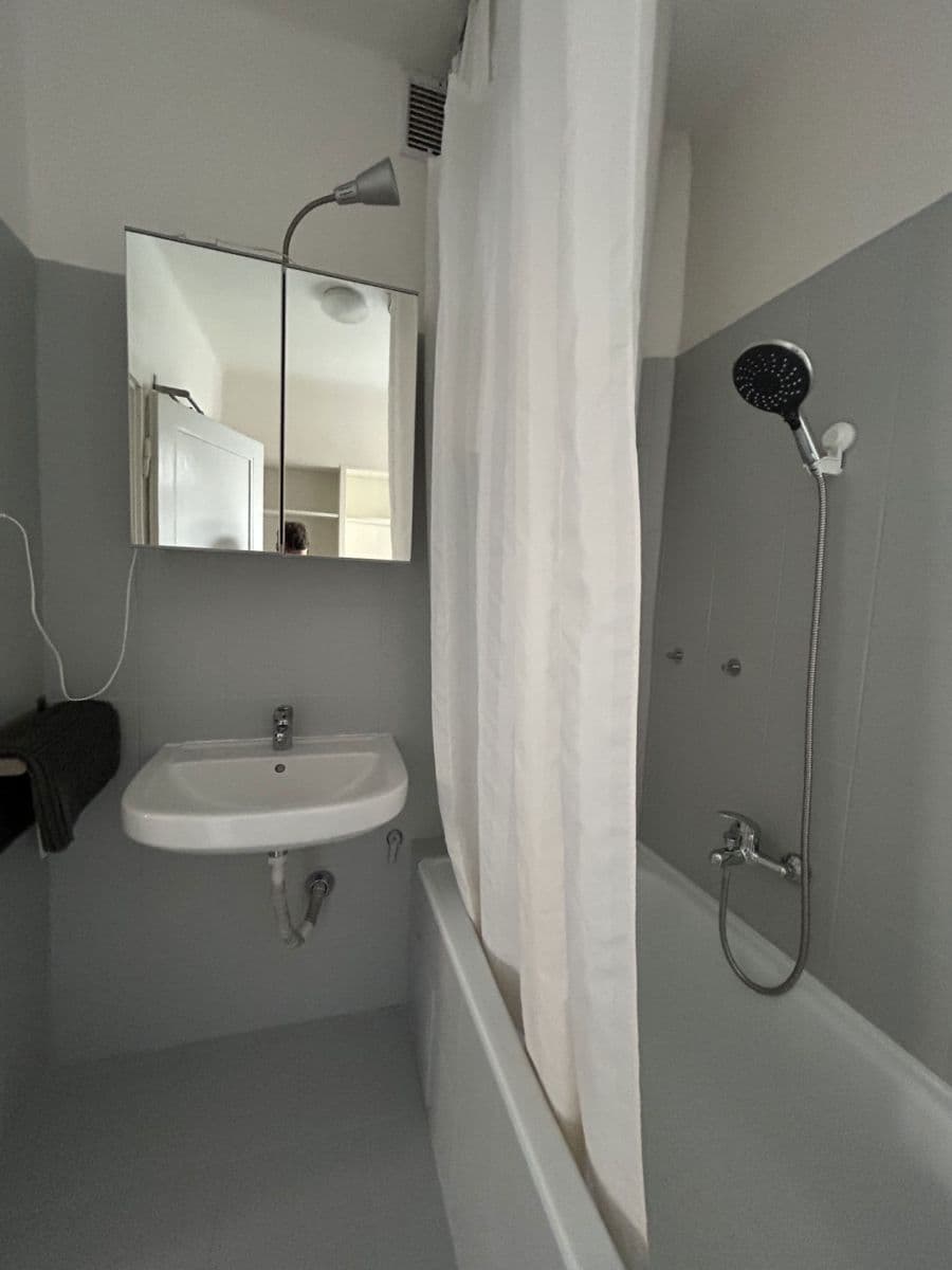 Pronájem bytu 2+kk 55 m², Bednářská, Praha, Praha Pronájem bytu 2+kk 55 m², Bednářská, Praha, Praha