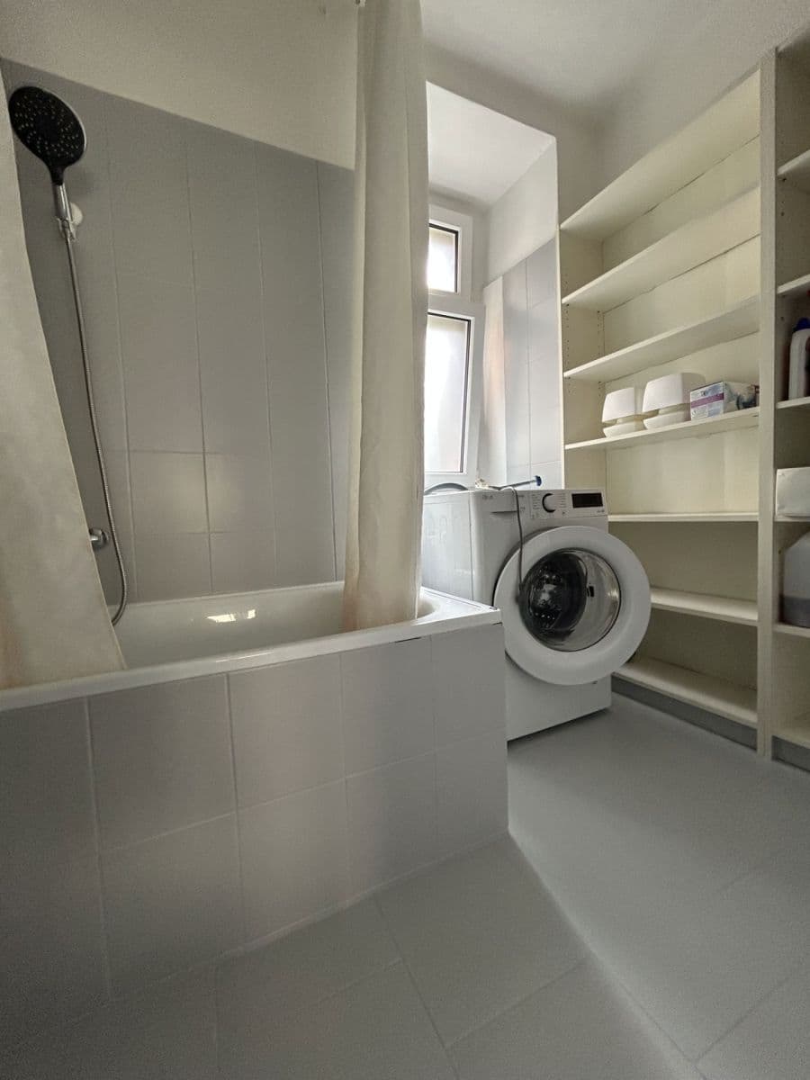 Pronájem bytu 2+kk 55 m², Bednářská, Praha, Praha Pronájem bytu 2+kk 55 m², Bednářská, Praha, Praha