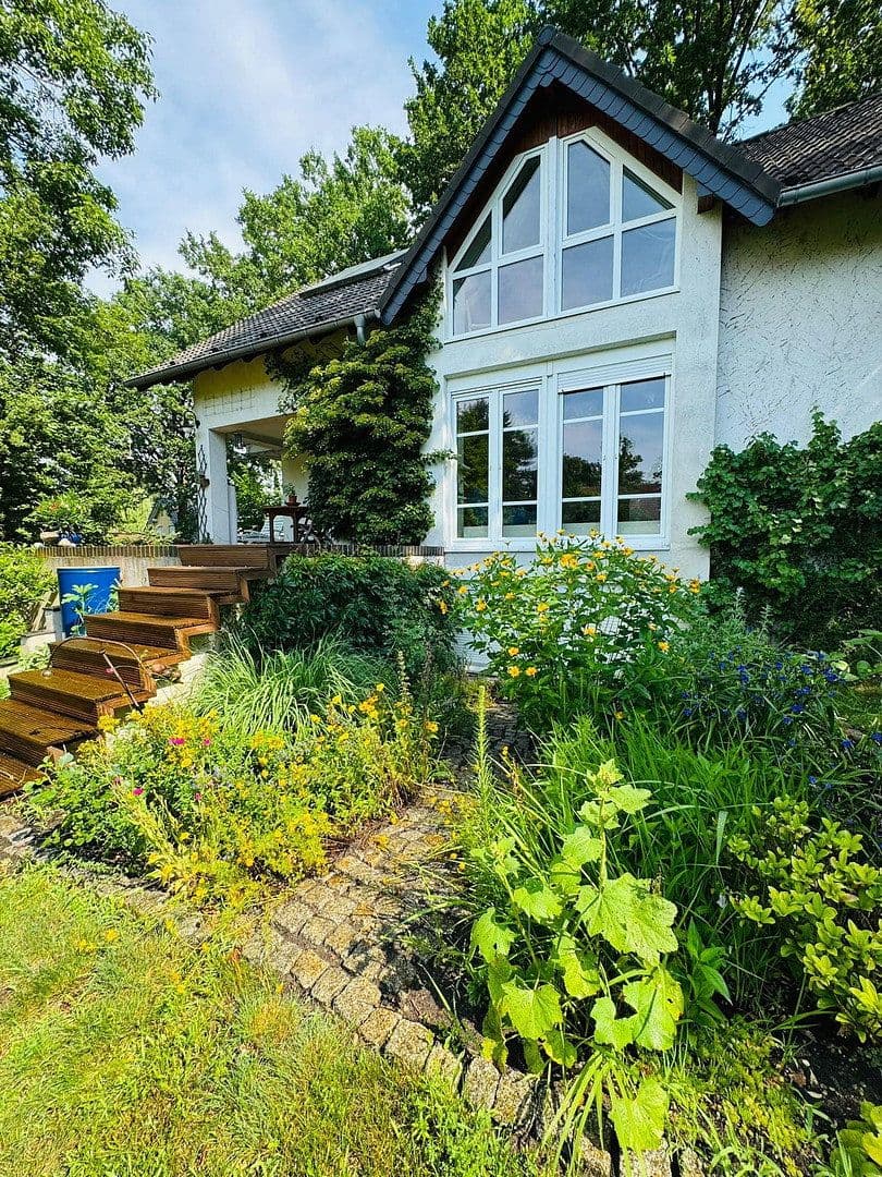 Prodej domu 140 m², pozemek 980 m², Trebbiner Straße 15a, Zossen, Braniborsko Prodej domu 140 m², pozemek 980 m², Trebbiner Straße 15a, Zossen, Braniborsko