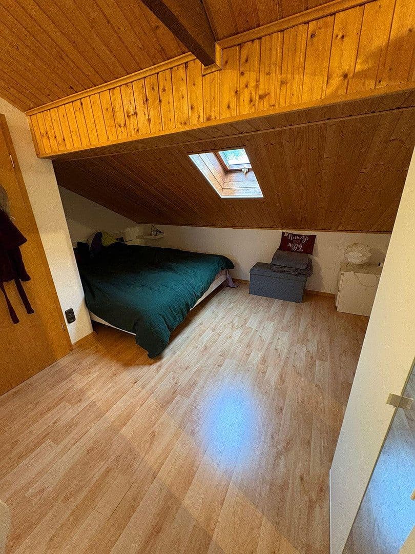 Pronájem bytu 3+1 71 m², Hainstraße 14, Bad Endbach, Hessen Pronájem bytu 3+1 71 m², Hainstraße 14, Bad Endbach, Hessen