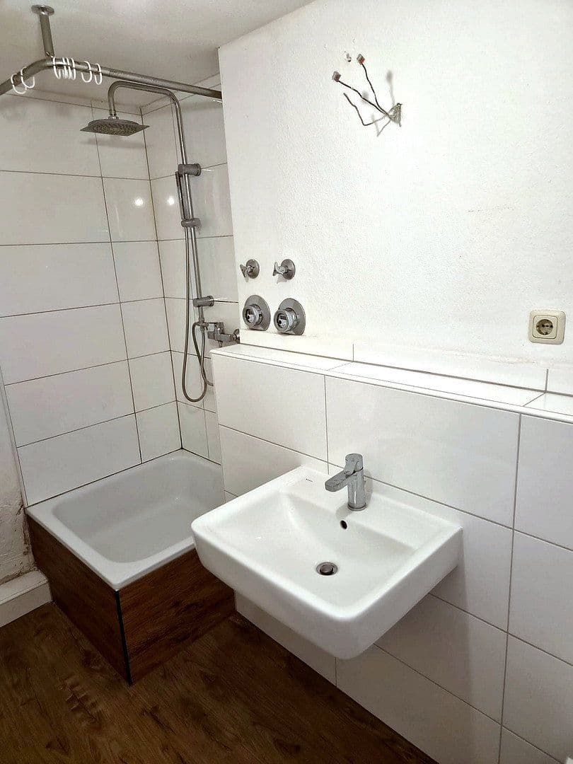 Pronájem bytu 2+1 58 m², Nienstadtstraße 17, Rendsburg, Šlesvicko-Holštýnsko Pronájem bytu 2+1 58 m², Nienstadtstraße 17, Rendsburg, Šlesvicko-Holštýnsko