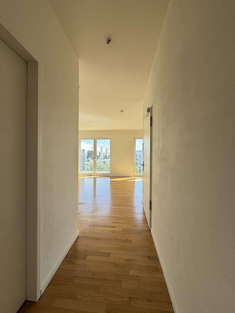 Prodej bytu 2+1 65 m², Heidestraße 17a, Berlin, Berlín Prodej bytu 2+1 65 m², Heidestraße 17a, Berlin, Berlín