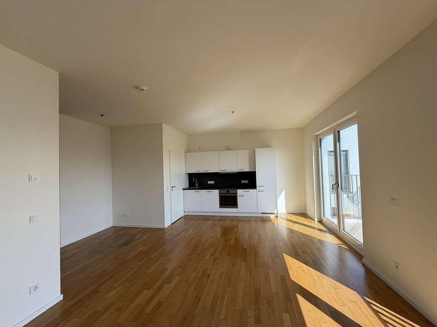 Prodej bytu 2+1 65 m², Heidestraße 17a, Berlin, Berlín Prodej bytu 2+1 65 m², Heidestraße 17a, Berlin, Berlín