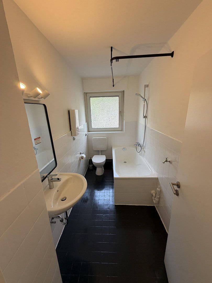 Pronájem bytu 17 m², Düsseldorf, Severní Porýní-Vestfálsko Pronájem bytu 17 m², Düsseldorf, Severní Porýní-Vestfálsko