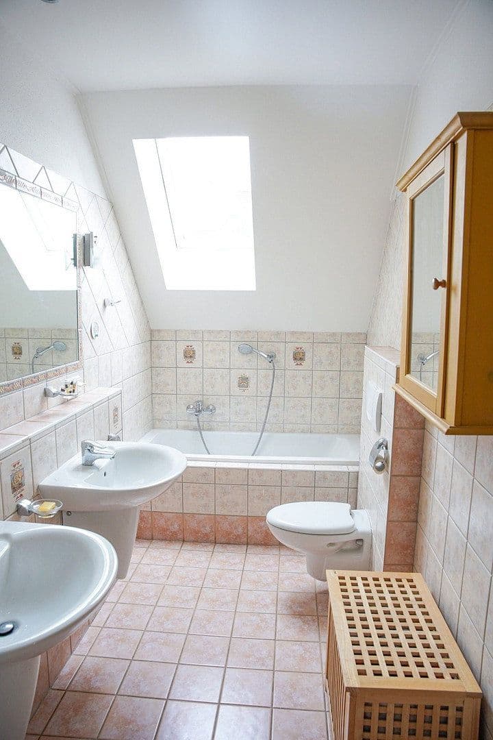 Prodej domu 175 m², pozemek 930 m², Popelkaring 79, 8045 Graz, AT, Graz, Štýrsko Prodej domu 175 m², pozemek 930 m², Popelkaring 79, 8045 Graz, AT, Graz, Štýrsko