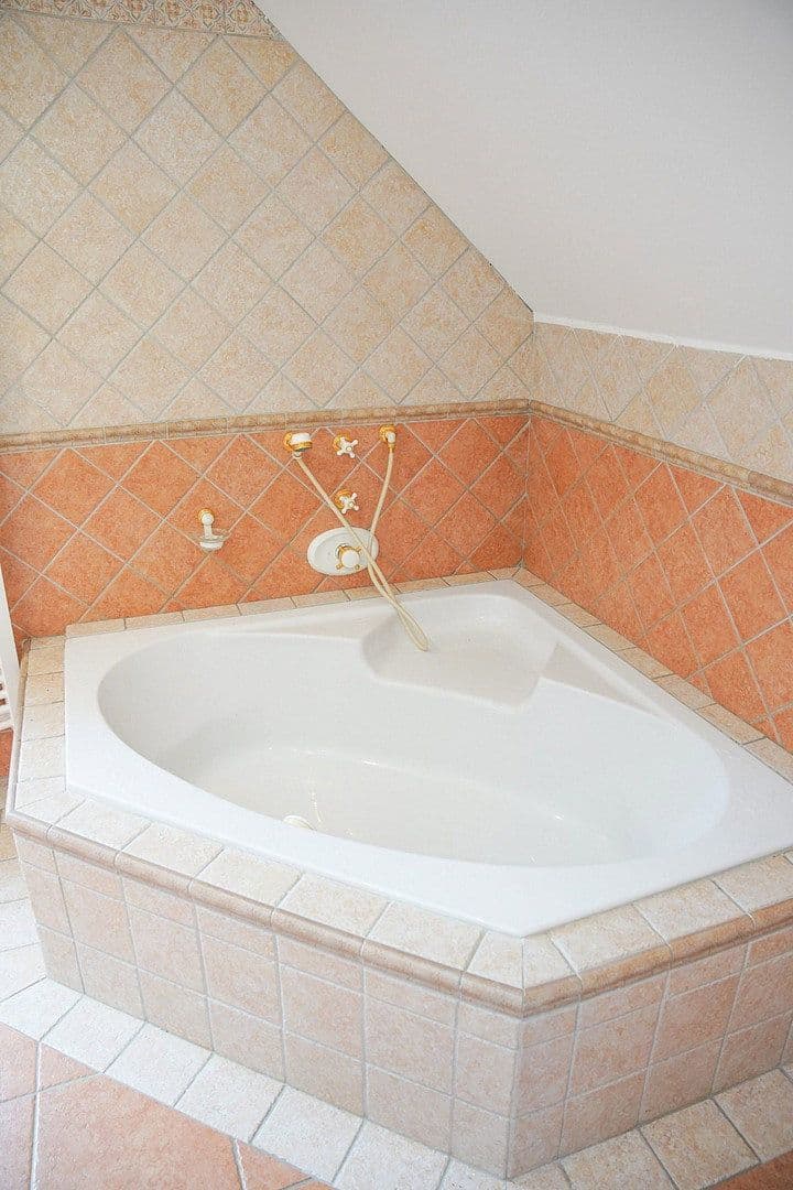 Prodej domu 175 m², pozemek 930 m², Popelkaring 79, 8045 Graz, AT, Graz, Štýrsko Prodej domu 175 m², pozemek 930 m², Popelkaring 79, 8045 Graz, AT, Graz, Štýrsko