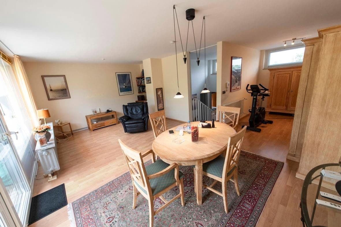 Prodej domu 110 m², pozemek 221 m², Hamburg, Hamburg Prodej domu 110 m², pozemek 221 m², Hamburg, Hamburg