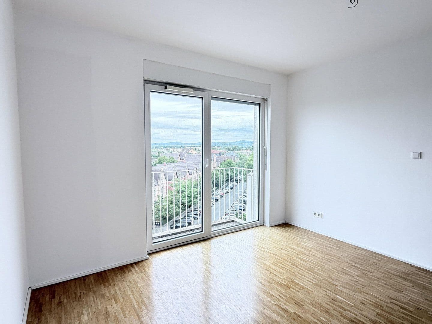 Prodej bytu 2+kk 67 m², Rebstöcker Straße 60, Frankfurt am Main, Hessen Prodej bytu 2+kk 67 m², Rebstöcker Straße 60, Frankfurt am Main, Hessen