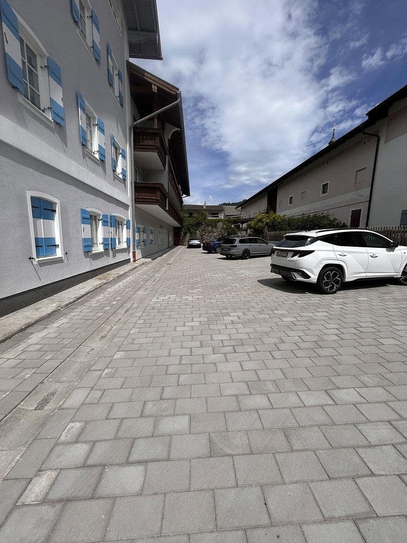 Pronájem bytu 3+1 95 m², Frasdorferstrasse 4, Aschau, Bavorsko Pronájem bytu 3+1 95 m², Frasdorferstrasse 4, Aschau, Bavorsko