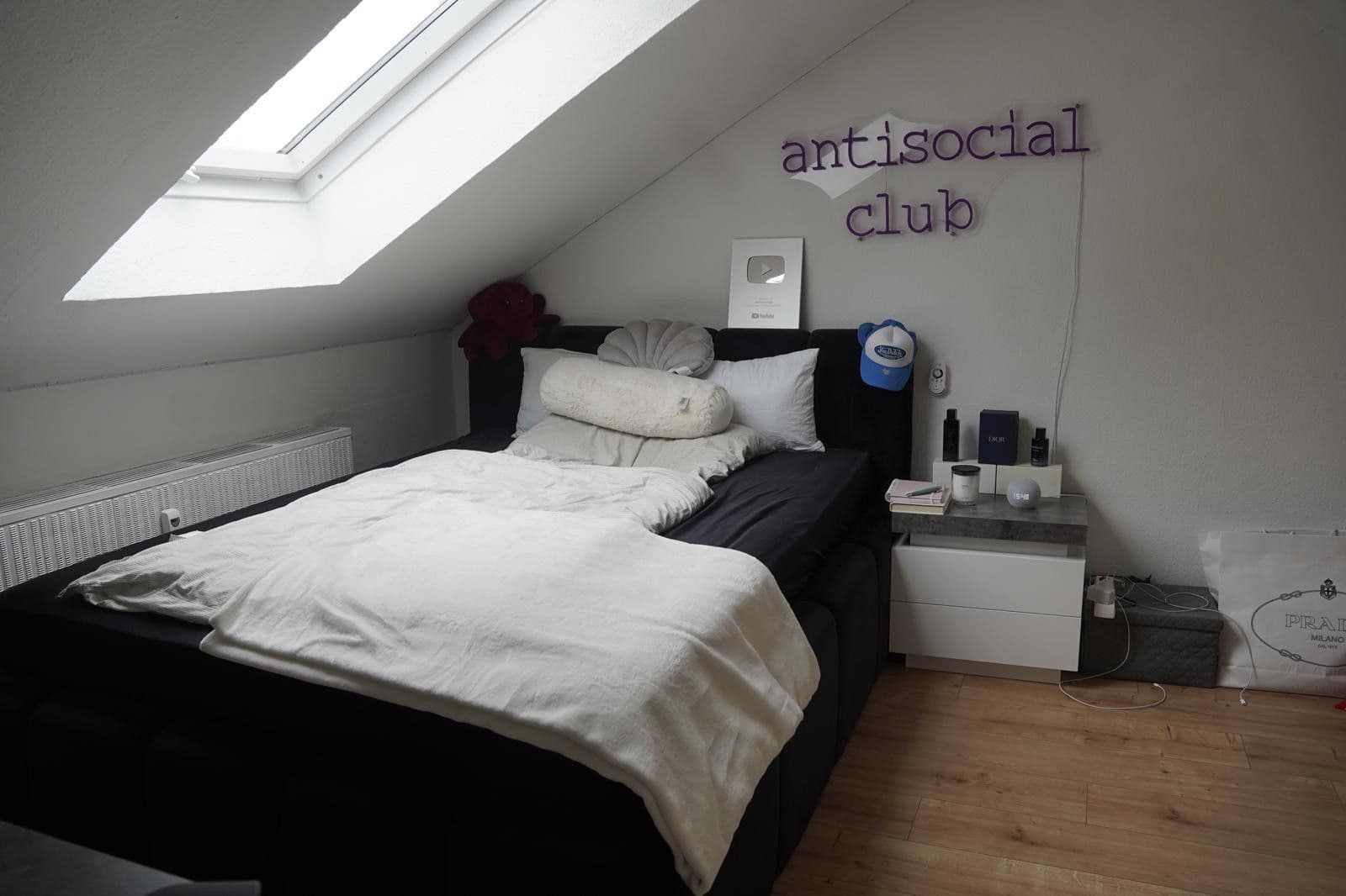 Pronájem bytu 4+1 90 m², Stappenbeckweg 2, Bad Sooden-Allendorf, Hessen Pronájem bytu 4+1 90 m², Stappenbeckweg 2, Bad Sooden-Allendorf, Hessen