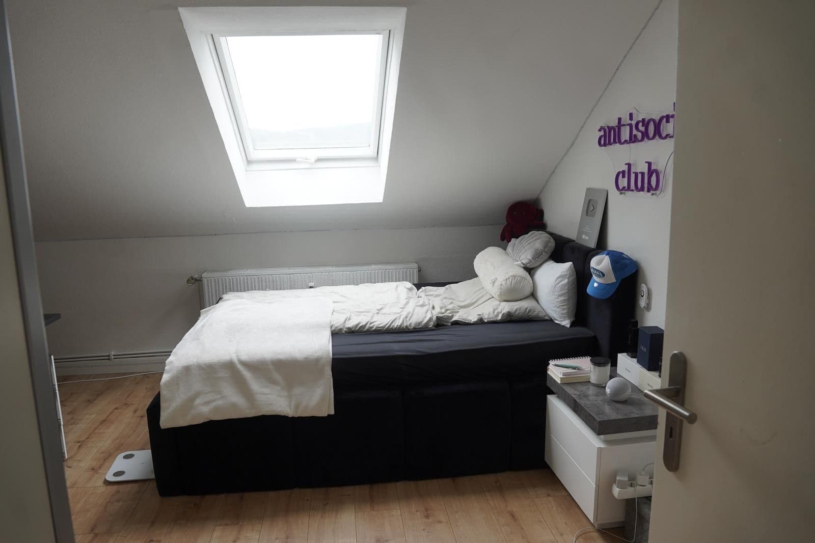 Pronájem bytu 4+1 90 m², Stappenbeckweg 2, Bad Sooden-Allendorf, Hessen Pronájem bytu 4+1 90 m², Stappenbeckweg 2, Bad Sooden-Allendorf, Hessen