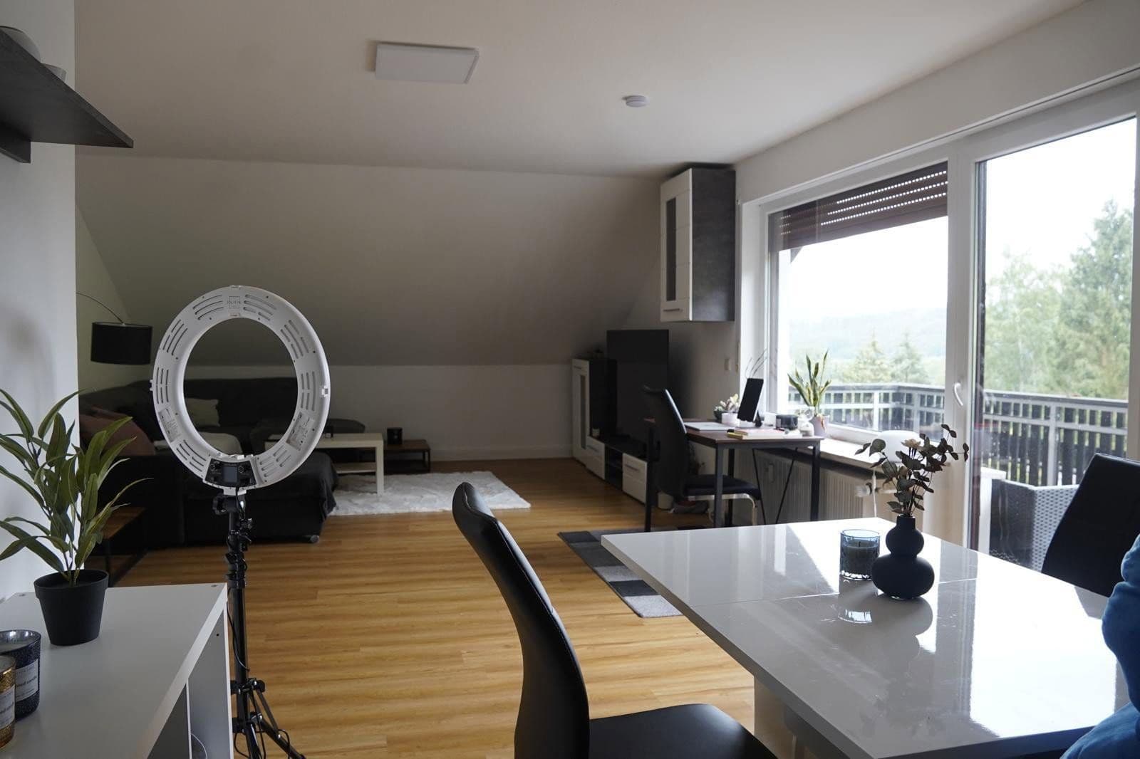 Pronájem bytu 4+1 90 m², Stappenbeckweg 2, Bad Sooden-Allendorf, Hessen Pronájem bytu 4+1 90 m², Stappenbeckweg 2, Bad Sooden-Allendorf, Hessen