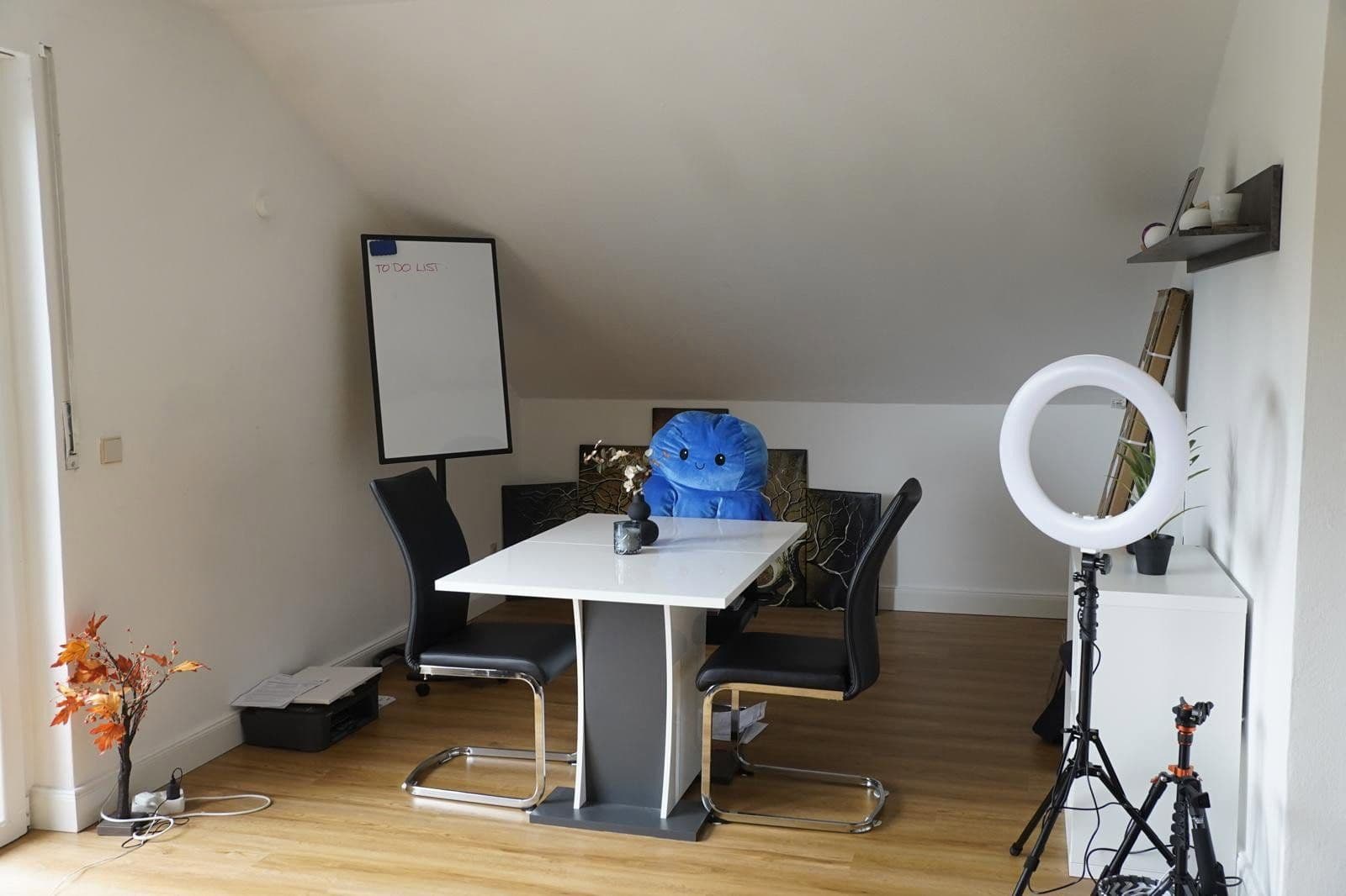Pronájem bytu 4+1 90 m², Stappenbeckweg 2, Bad Sooden-Allendorf, Hessen Pronájem bytu 4+1 90 m², Stappenbeckweg 2, Bad Sooden-Allendorf, Hessen