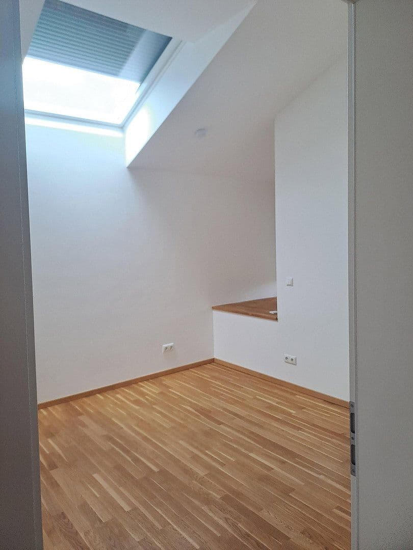 Pronájem bytu 3+1 60 m², München, Bavorsko Pronájem bytu 3+1 60 m², München, Bavorsko