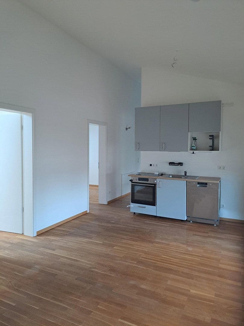 Pronájem bytu 3+1 60 m², München, Bavorsko Pronájem bytu 3+1 60 m², München, Bavorsko