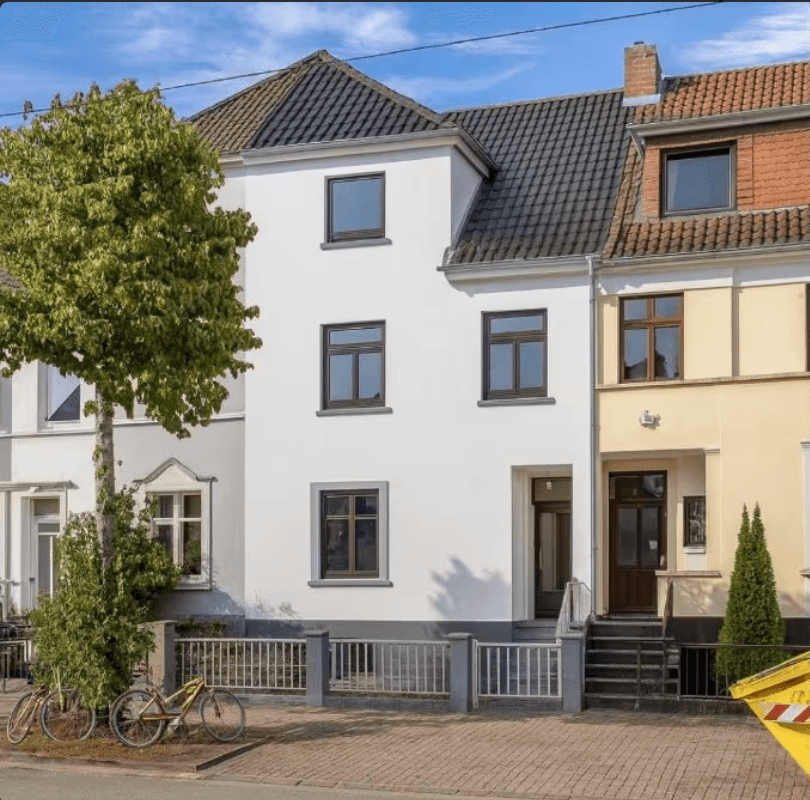 Pronájem domu 229 m², pozemek 350 m², Langemarckstr. 303, Bremen, Bremen Pronájem domu 229 m², pozemek 350 m², Langemarckstr. 303, Bremen, Bremen