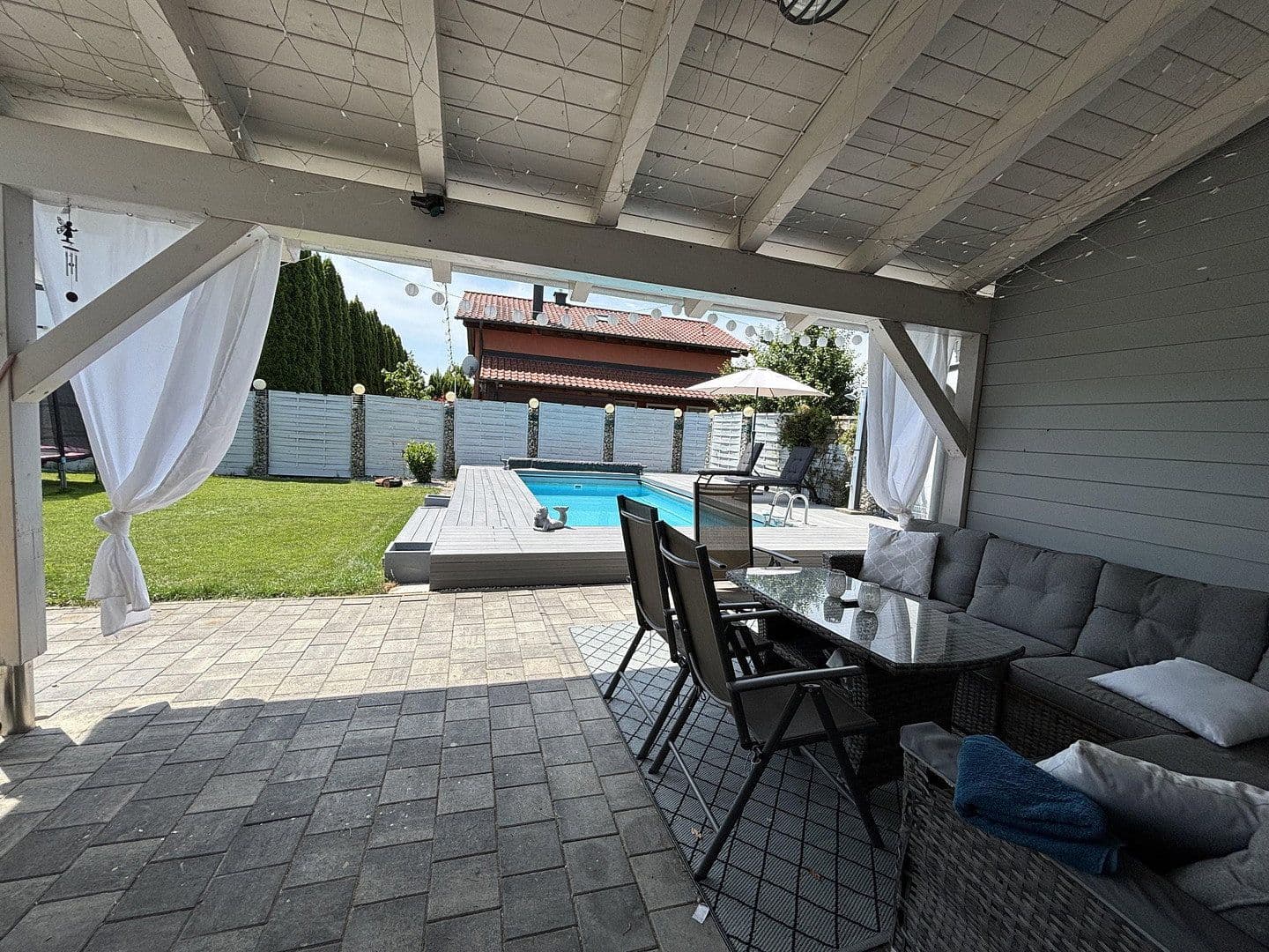Prodej domu 127 m², pozemek 668 m², Tettenweis, Bavorsko Prodej domu 127 m², pozemek 668 m², Tettenweis, Bavorsko