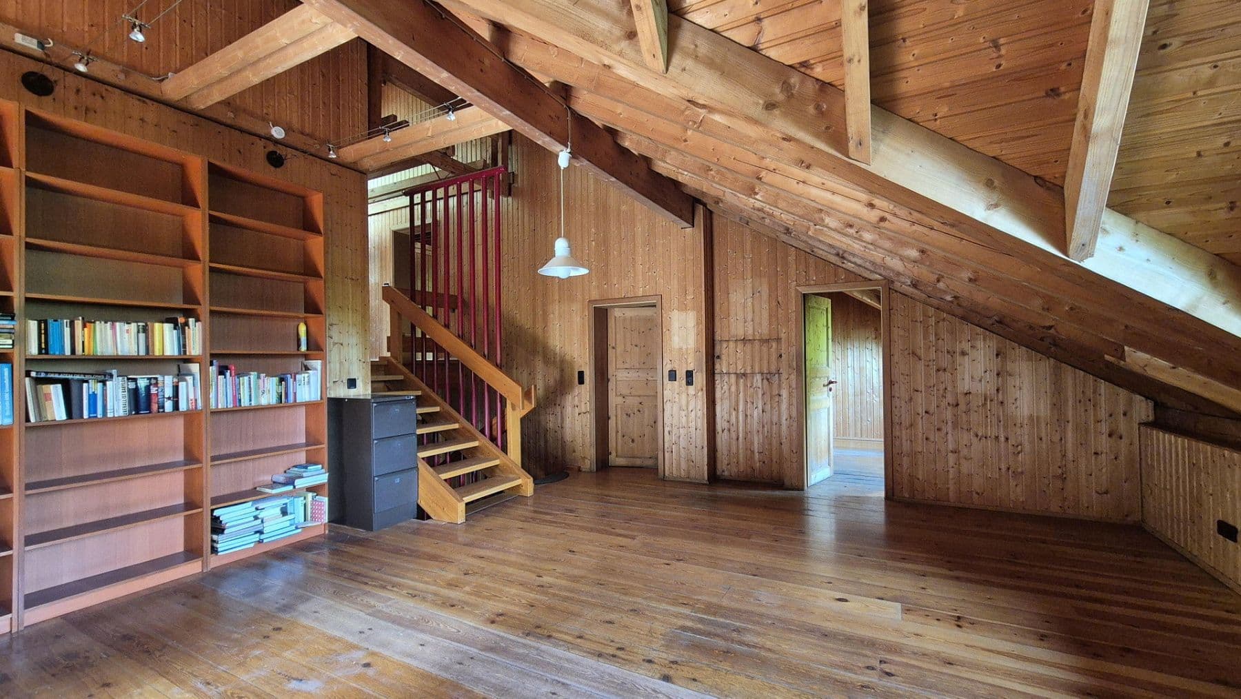 Prodej domu 214 m², pozemek 6.250 m², Otterberg, Porýní-Falc Prodej domu 214 m², pozemek 6.250 m², Otterberg, Porýní-Falc