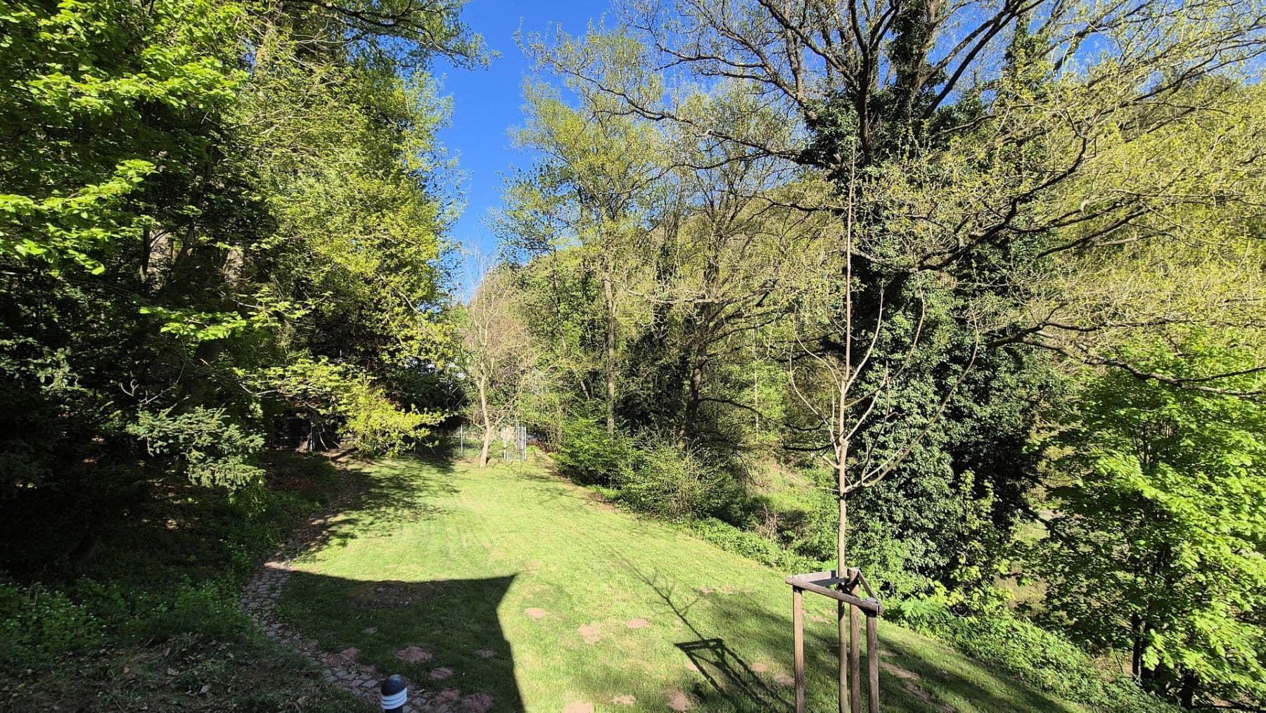 Prodej domu 214 m², pozemek 6.250 m², Otterberg, Porýní-Falc Prodej domu 214 m², pozemek 6.250 m², Otterberg, Porýní-Falc