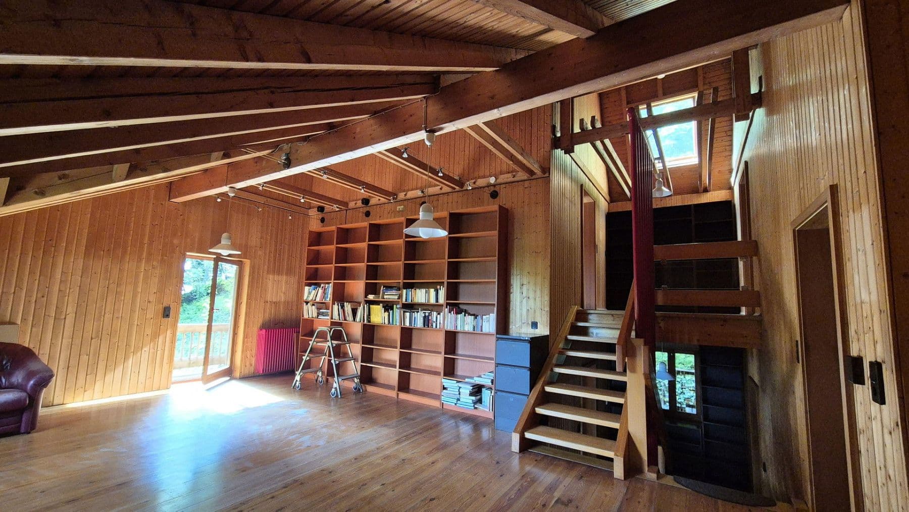 Prodej domu 214 m², pozemek 6.250 m², Otterberg, Porýní-Falc Prodej domu 214 m², pozemek 6.250 m², Otterberg, Porýní-Falc