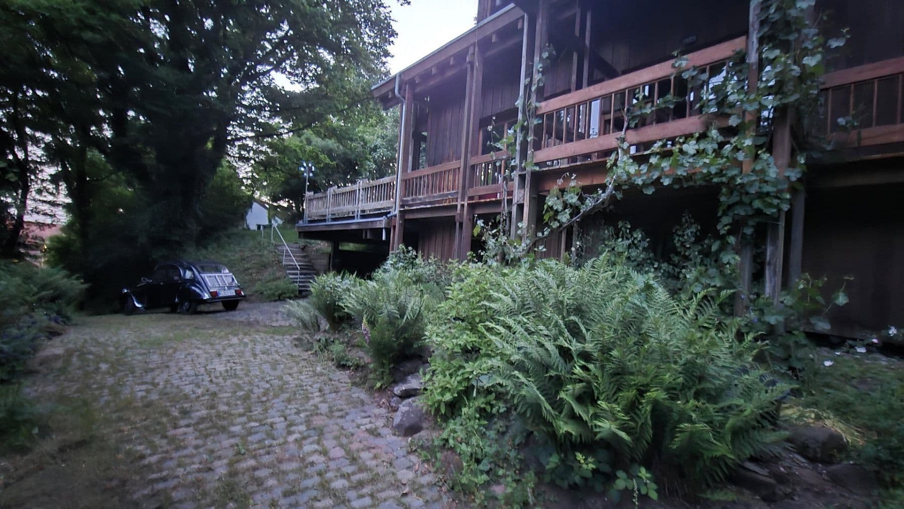 Prodej domu 214 m², pozemek 6.250 m², Otterberg, Porýní-Falc Prodej domu 214 m², pozemek 6.250 m², Otterberg, Porýní-Falc