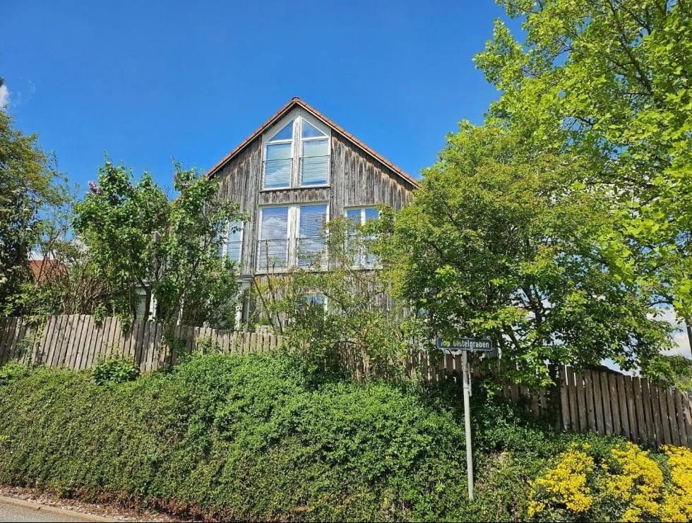 Prodej domu 216 m², pozemek 396 m², Landshut, Bavorsko Prodej domu 216 m², pozemek 396 m², Landshut, Bavorsko