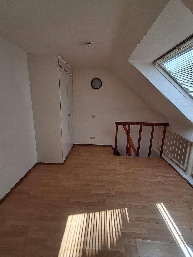 Pronájem bytu 1+1 31 m², Kleine Hammer Str. 55, Essen, Severní Porýní-Vestfálsko Pronájem bytu 1+1 31 m², Kleine Hammer Str. 55, Essen, Severní Porýní-Vestfálsko