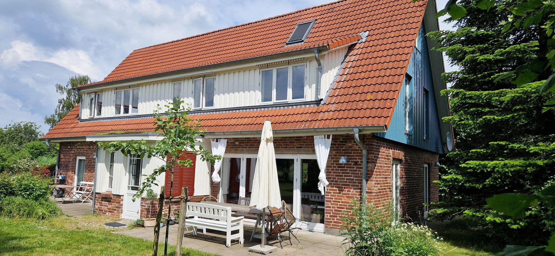 Prodej domu 215 m², pozemek 1.500 m², Dassow, Mecklenburg-Vorpommern Prodej domu 215 m², pozemek 1.500 m², Dassow, Mecklenburg-Vorpommern