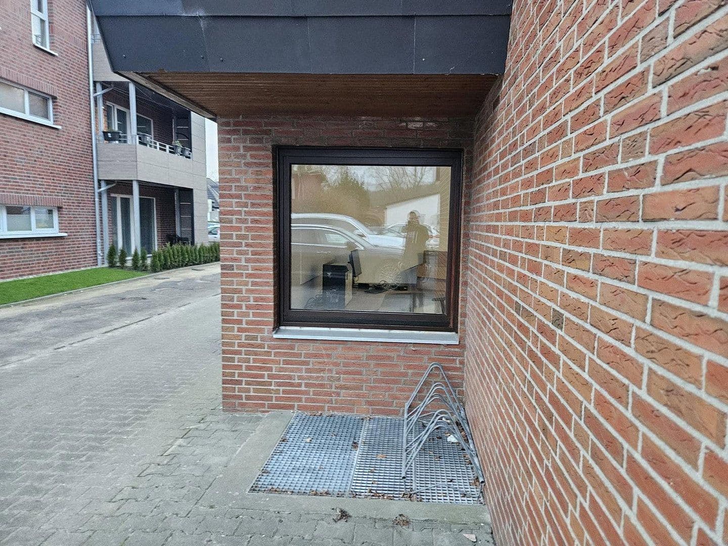 Pronájem kanceláře 360 m², Auguststr. 38, Bad Schwartau, Šlesvicko-Holštýnsko Pronájem kanceláře 360 m², Auguststr. 38, Bad Schwartau, Šlesvicko-Holštýnsko
