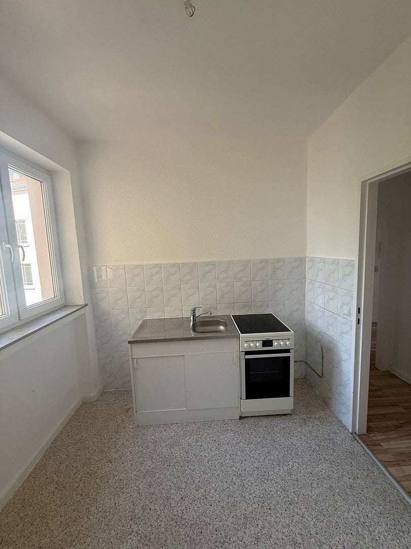 Pronájem bytu 1+1 43 m², Neuendorfer Str. 99, Berlin, Berlín Pronájem bytu 1+1 43 m², Neuendorfer Str. 99, Berlin, Berlín