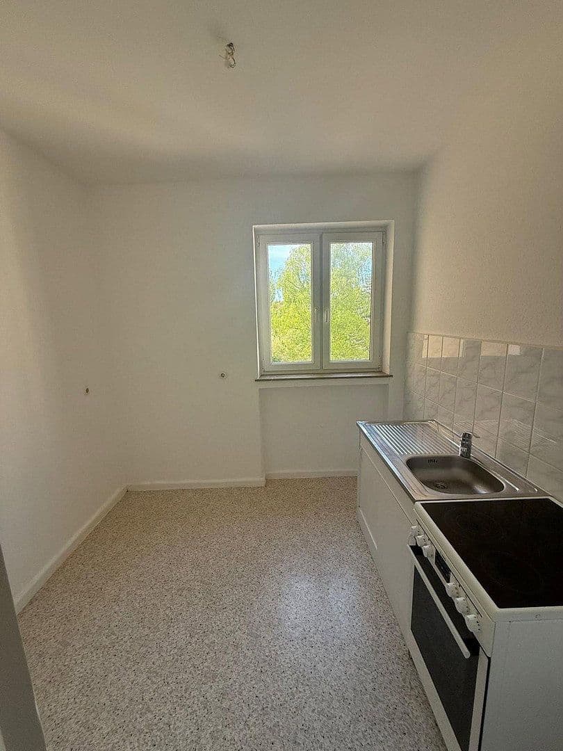 Pronájem bytu 1+1 43 m², Neuendorfer Str. 99, Berlin, Berlín Pronájem bytu 1+1 43 m², Neuendorfer Str. 99, Berlin, Berlín