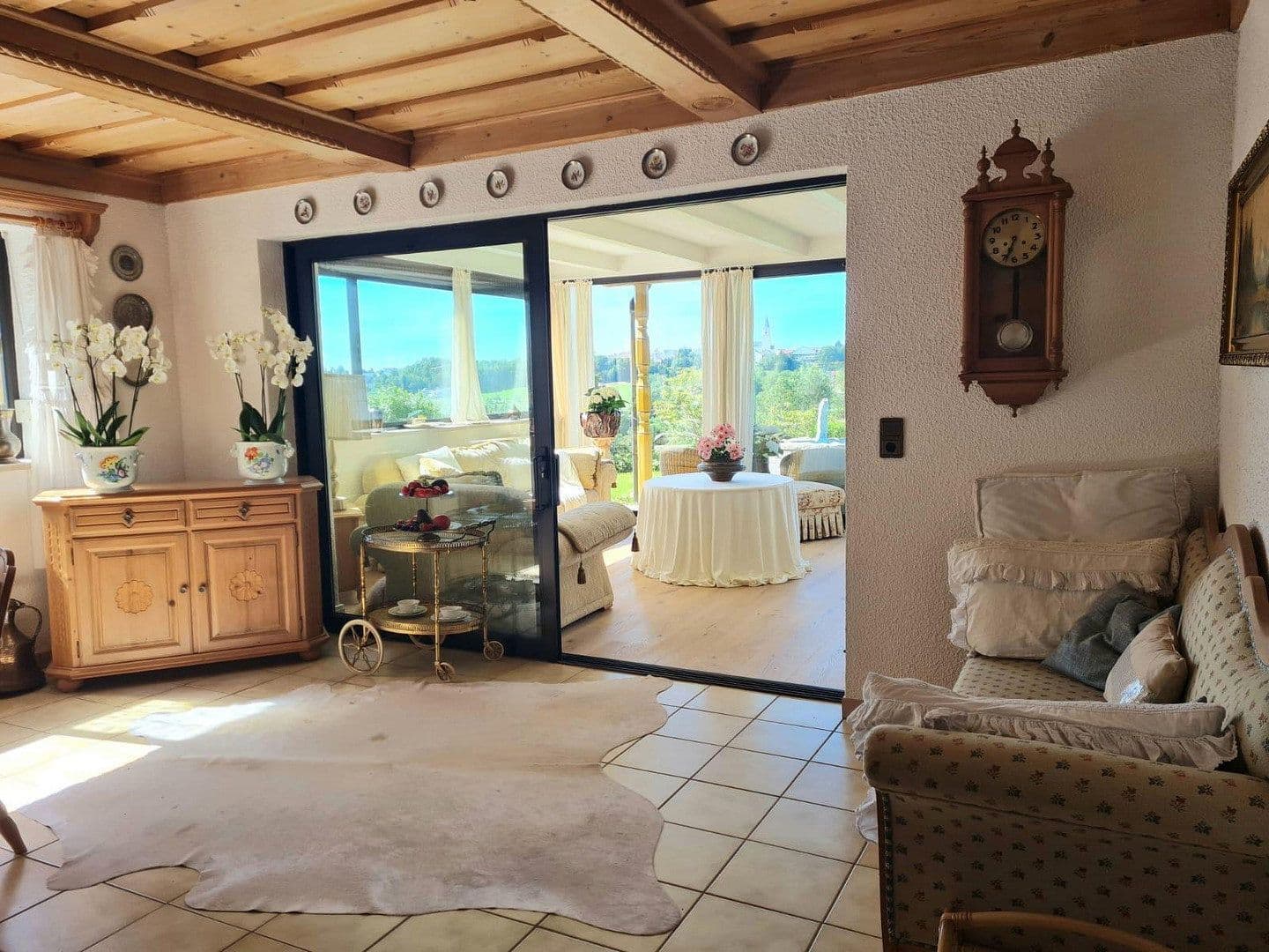 Prodej domu 335 m², pozemek 12.834 m², Waldbrunn, Bavorsko Prodej domu 335 m², pozemek 12.834 m², Waldbrunn, Bavorsko