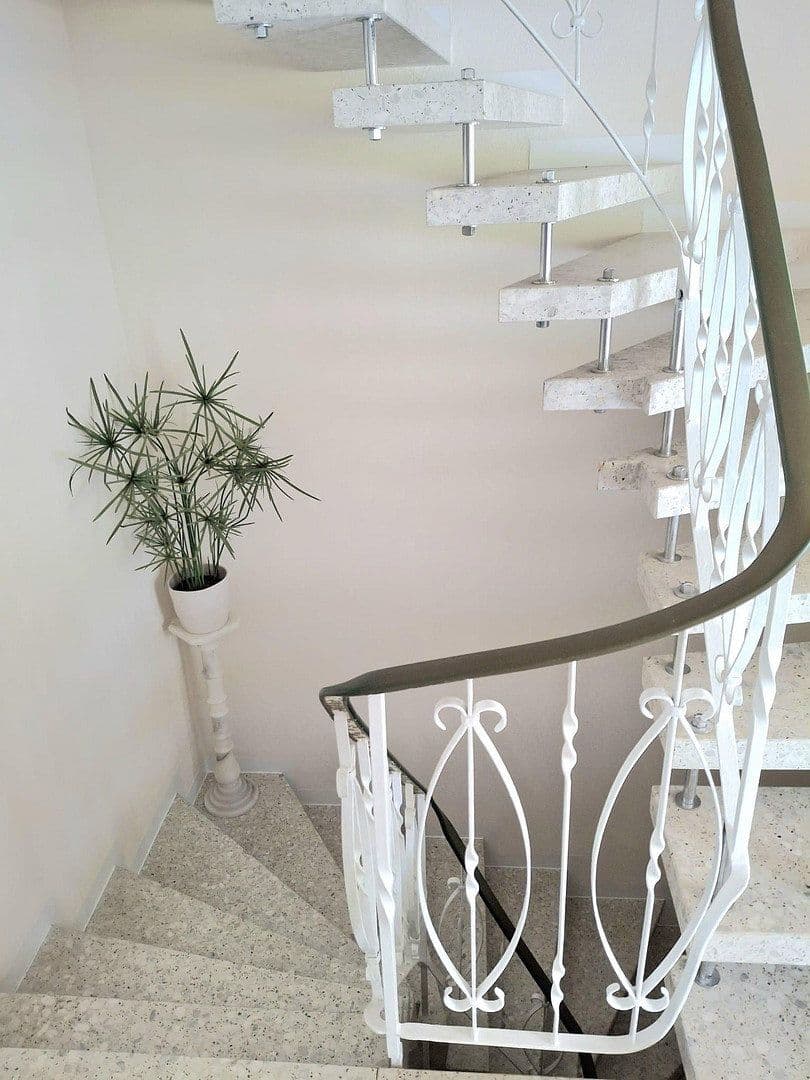 Prodej domu 335 m², pozemek 12.834 m², Waldbrunn, Bavorsko Prodej domu 335 m², pozemek 12.834 m², Waldbrunn, Bavorsko