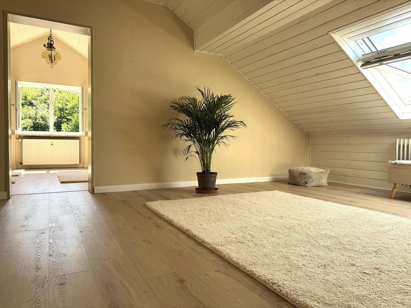 Prodej domu 335 m², pozemek 12.834 m², Waldbrunn, Bavorsko Prodej domu 335 m², pozemek 12.834 m², Waldbrunn, Bavorsko
