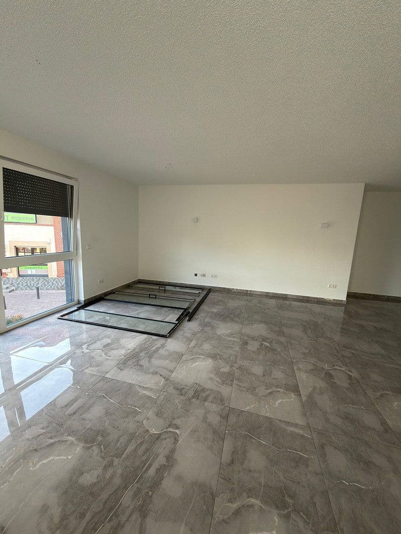 Pronájem bytu 3+1 93 m², Schifferstadt, Porýní-Falc Pronájem bytu 3+1 93 m², Schifferstadt, Porýní-Falc