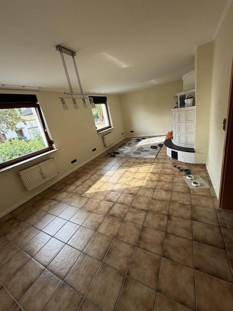 Pronájem domu 168 m², pozemek 400 m², Zülpich, Severní Porýní-Vestfálsko Pronájem domu 168 m², pozemek 400 m², Zülpich, Severní Porýní-Vestfálsko