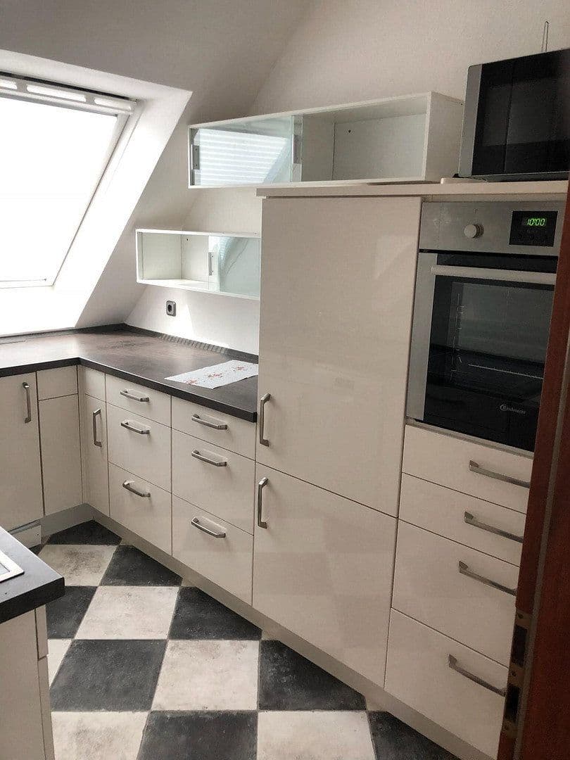 Pronájem bytu 3+1 75 m², Berlin, Berlín Pronájem bytu 3+1 75 m², Berlin, Berlín