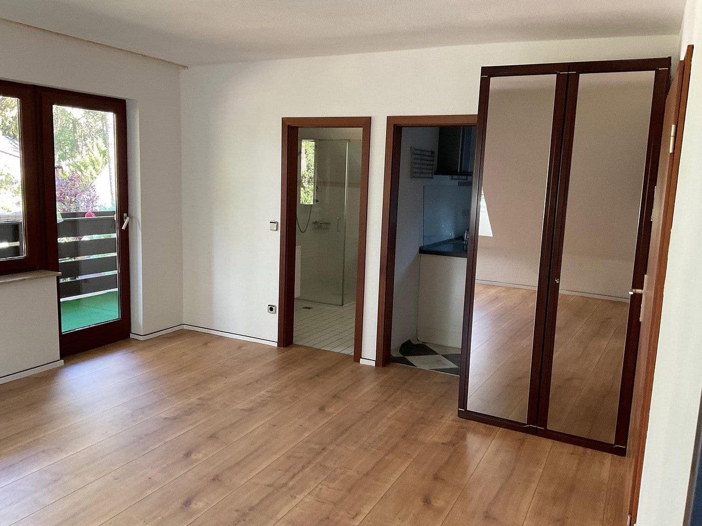 Pronájem bytu 3+1 75 m², Berlin, Berlín Pronájem bytu 3+1 75 m², Berlin, Berlín