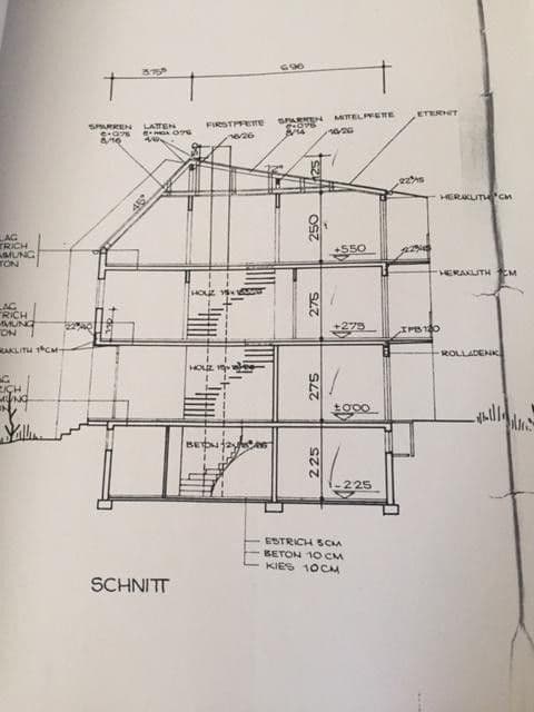Prodej domu 155 m², pozemek 250 m², Taunusstraße 85a, Oberursel (Taunus), Hessen Prodej domu 155 m², pozemek 250 m², Taunusstraße 85a, Oberursel (Taunus), Hessen